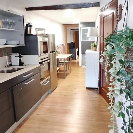 La Txalupa De アパート *